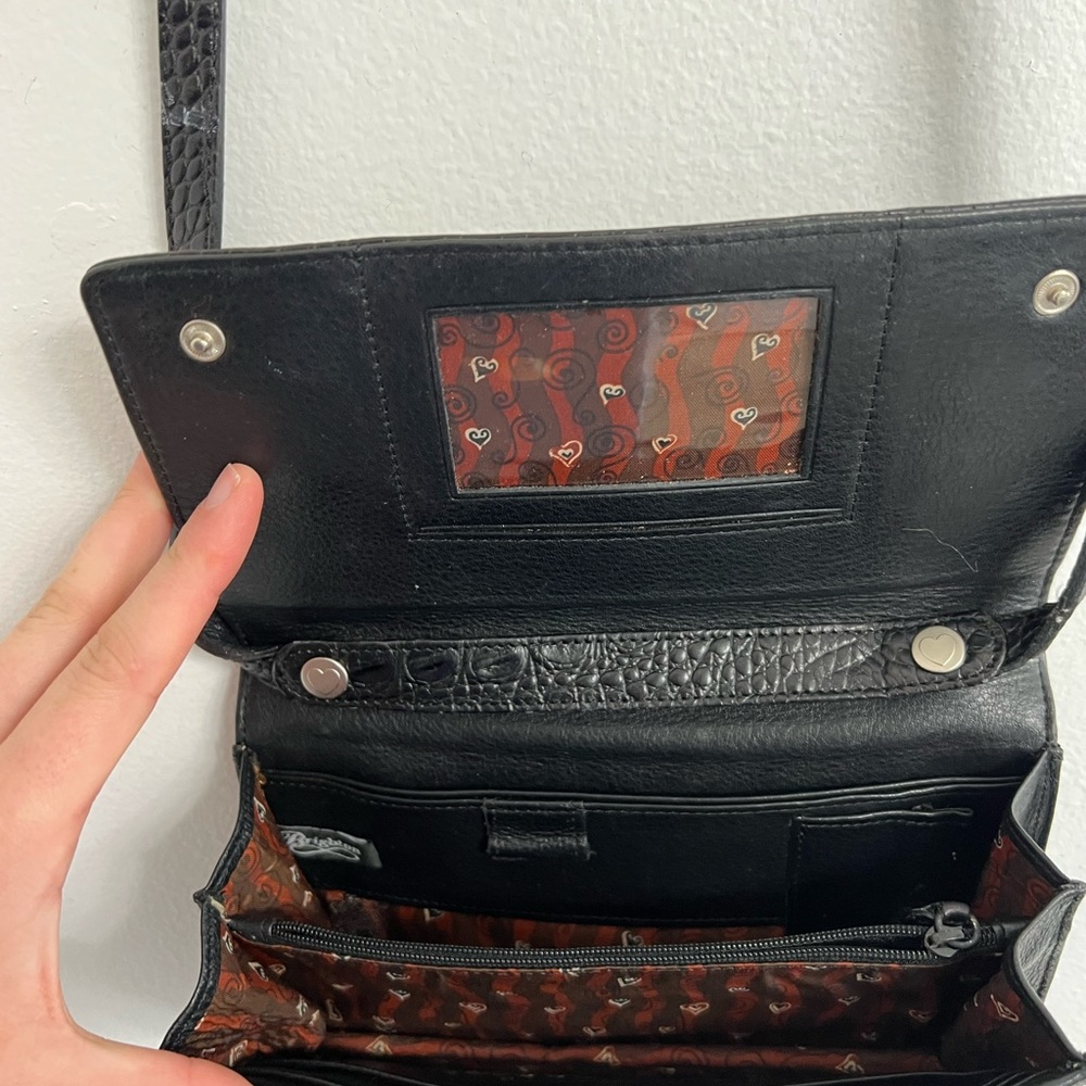 crossbody - Picture 2 of 2